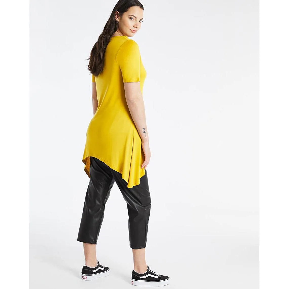 Capsule 2 Pack Short Sleeve Hanky Hem Tunics