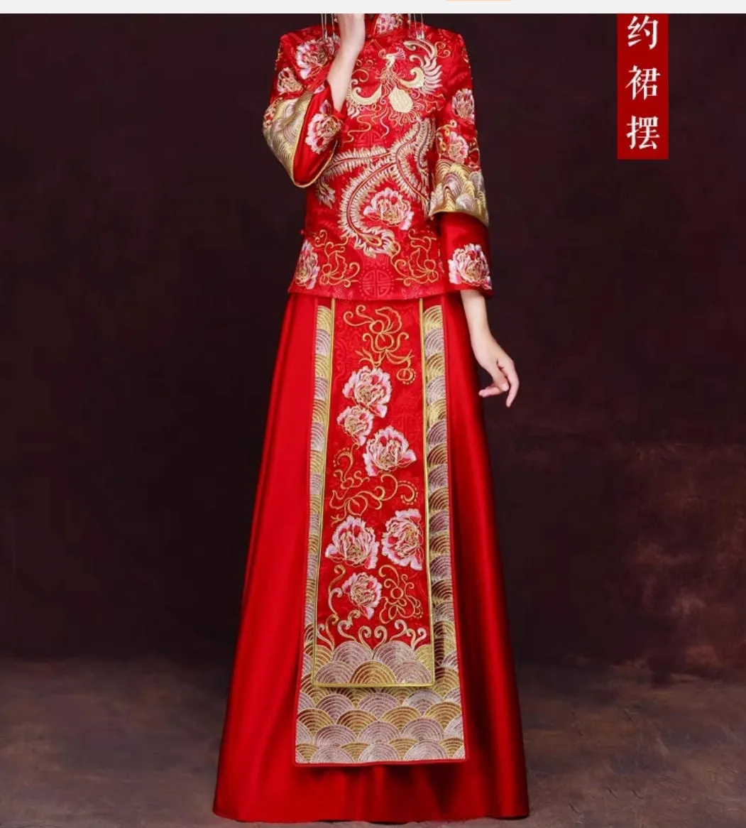 Chinese traditional wedding dress