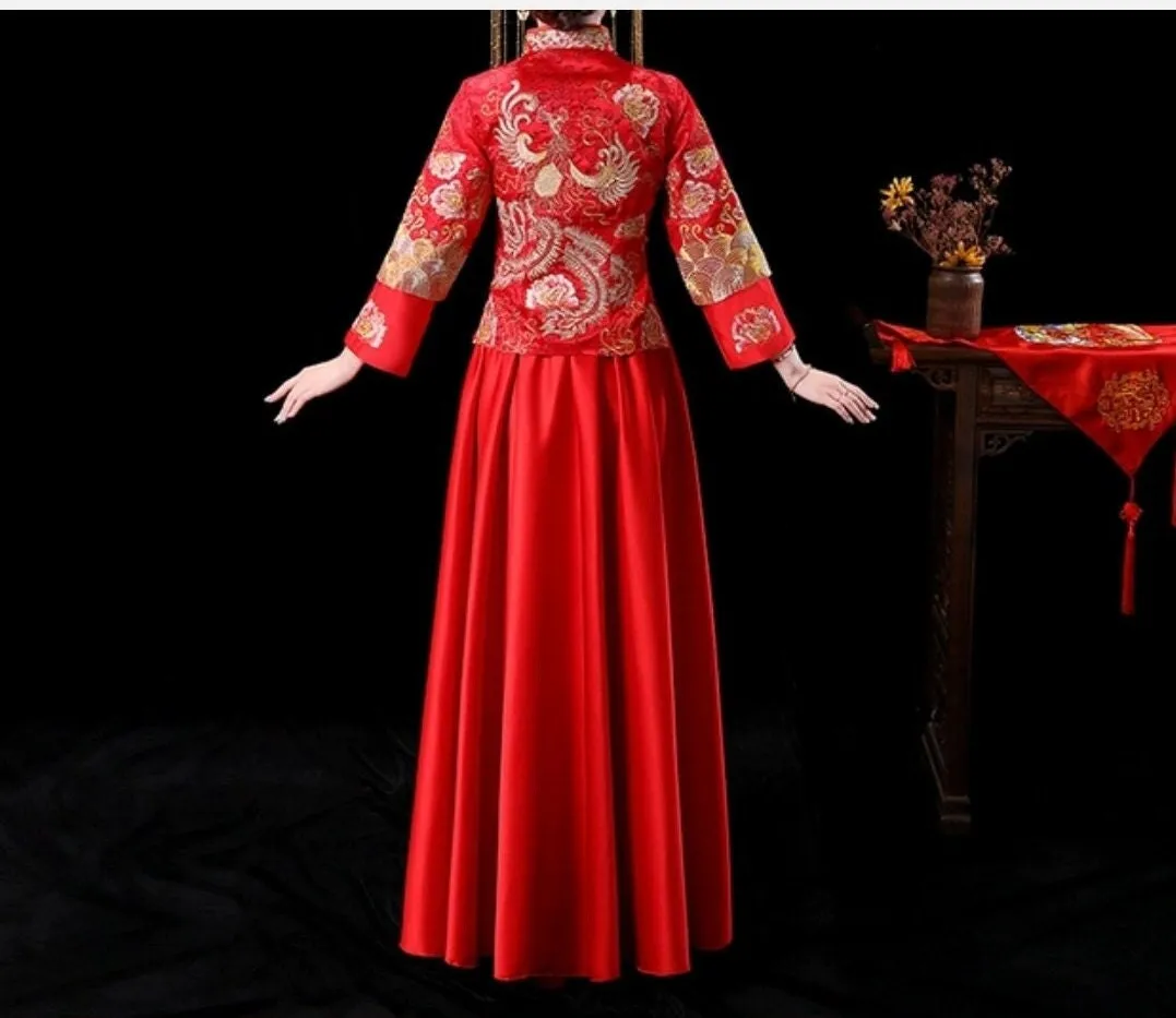 Chinese traditional wedding dress