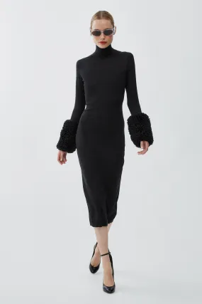 Faux fur sleeves knit dress