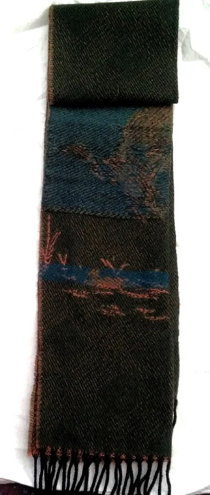 Green 'Duck in Marsh' Theme-100% Wool French Fashion Scarf
