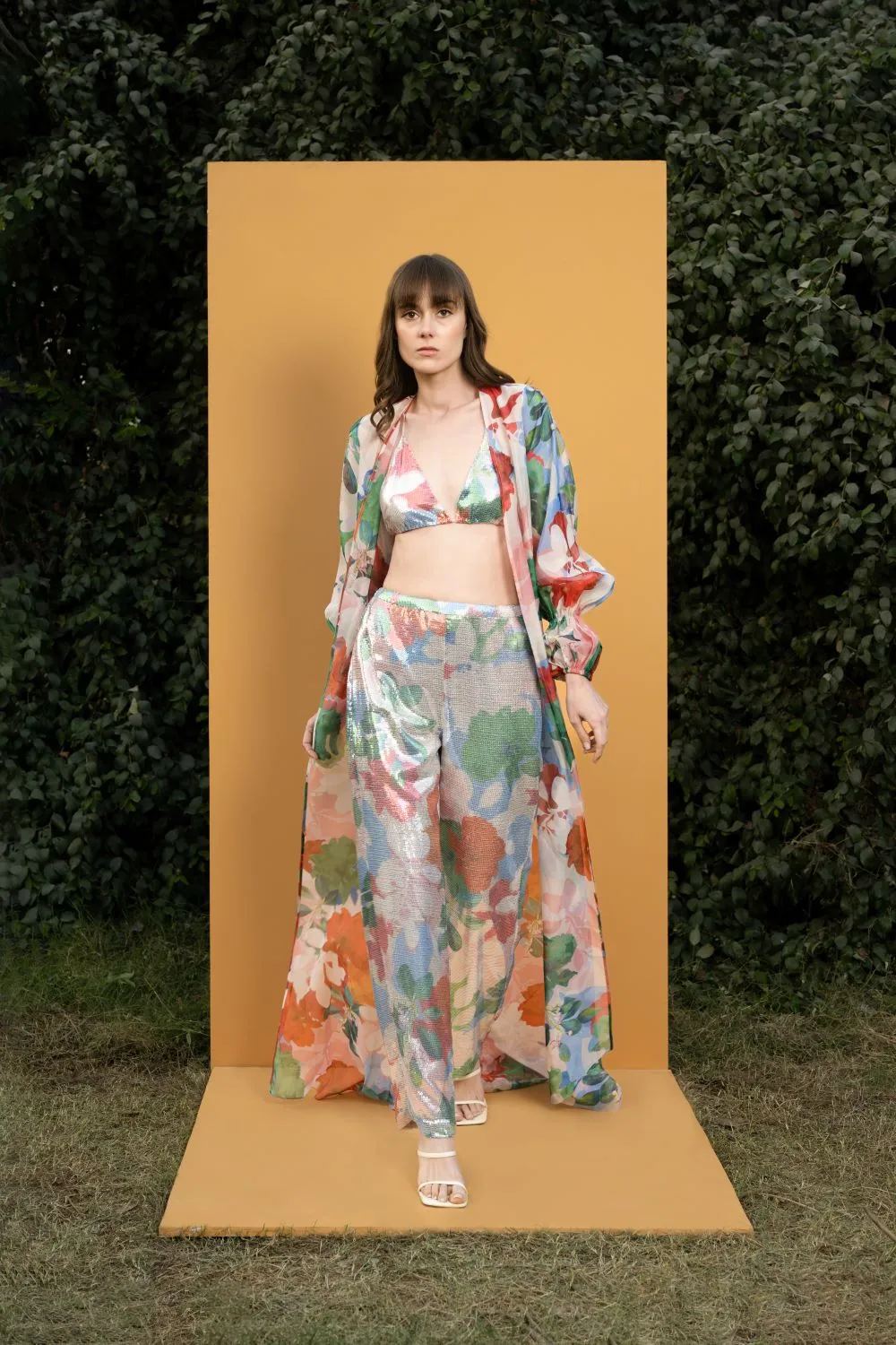 Hibiscus sequins bustier and pants Set
