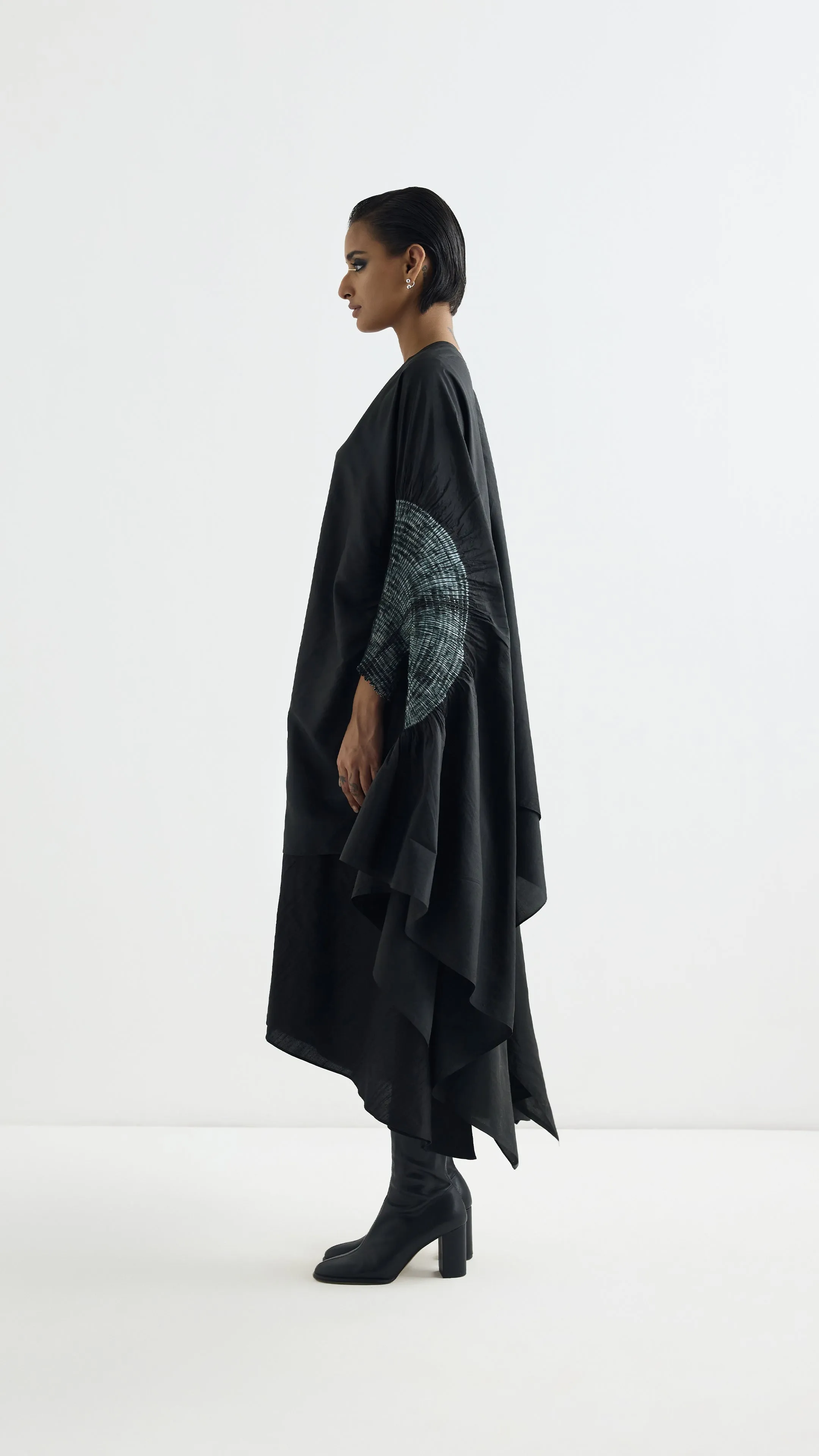 Segment Cape
